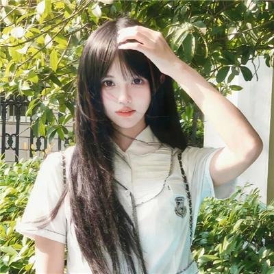 美女霓裳